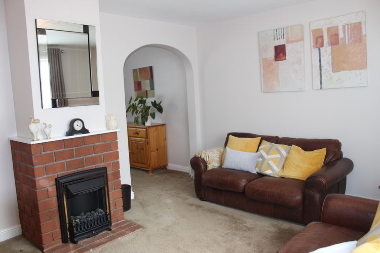 3 bed semidetached house for sale in Hutton Gardens, Harrow HA3 Zoopla