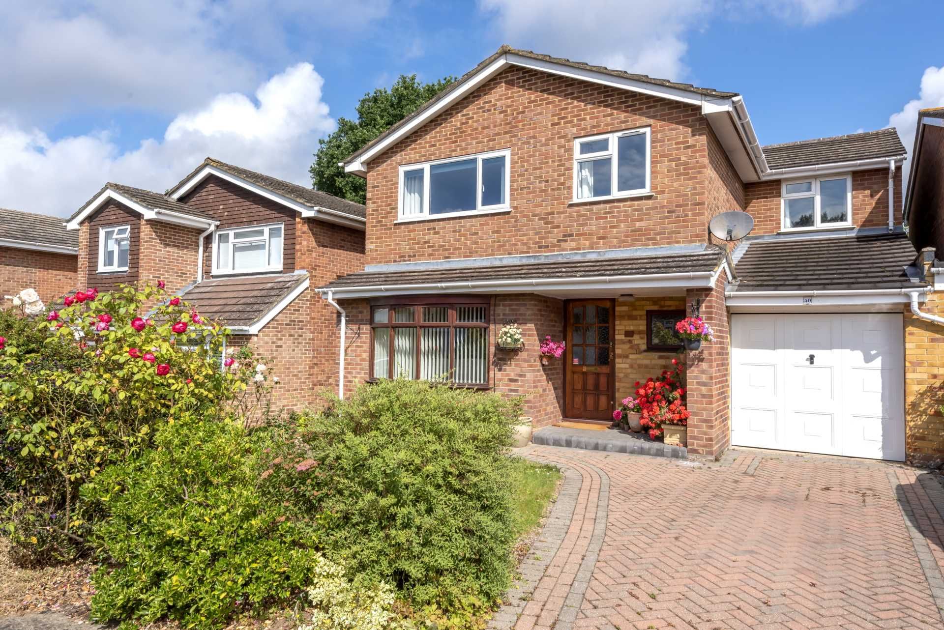 4 bed detached house for sale in Proctors Road, Wokingham RG40 Zoopla
