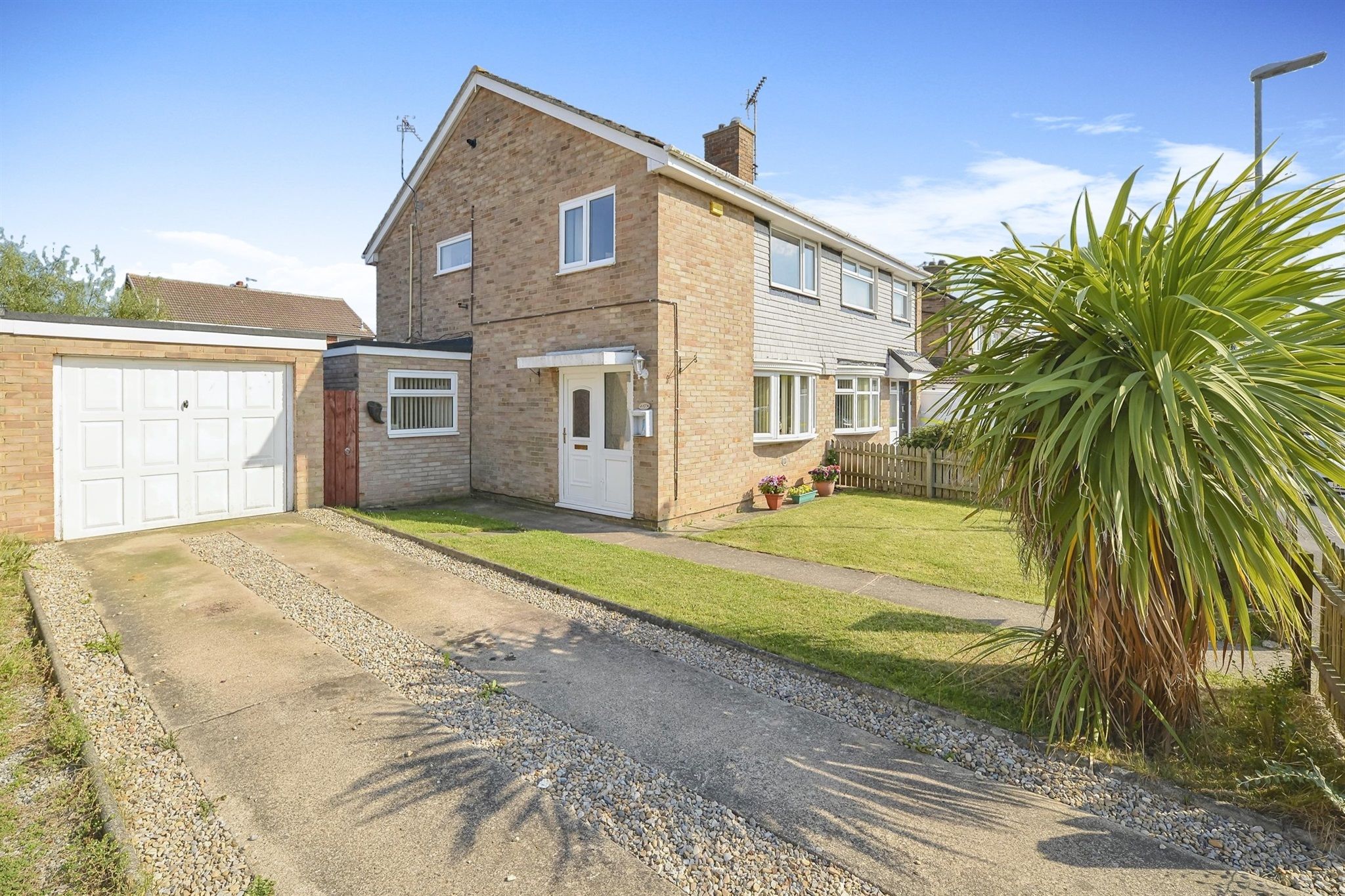 3 bed semidetached house for sale in Verwood Close, StocktonOnTees