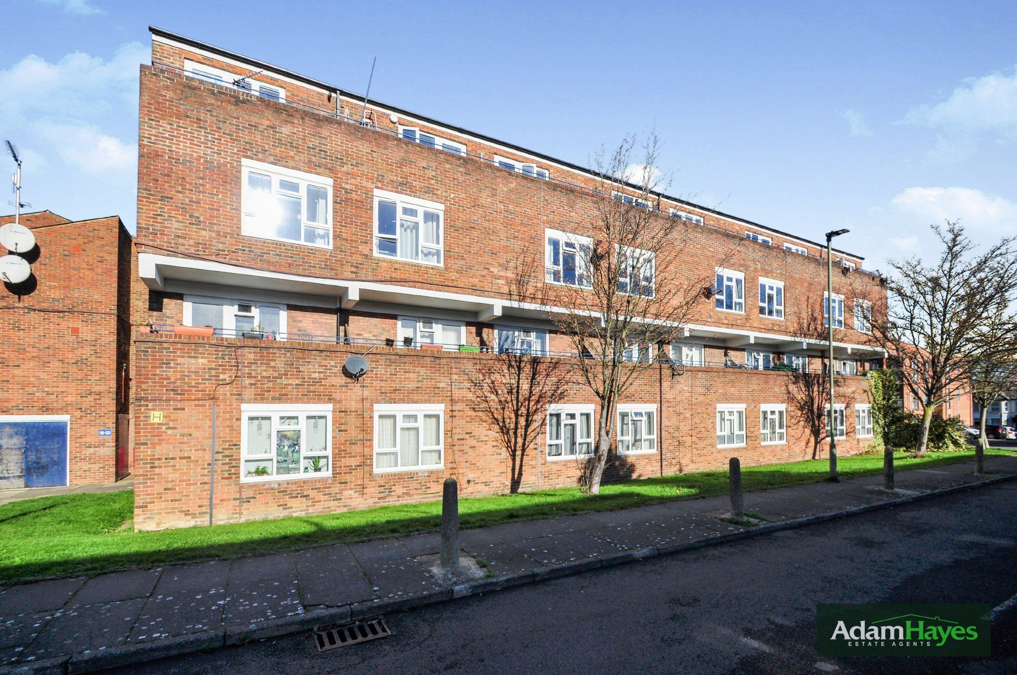 2 bed flat for sale in Tarling Road, East Finchley N2 Zoopla