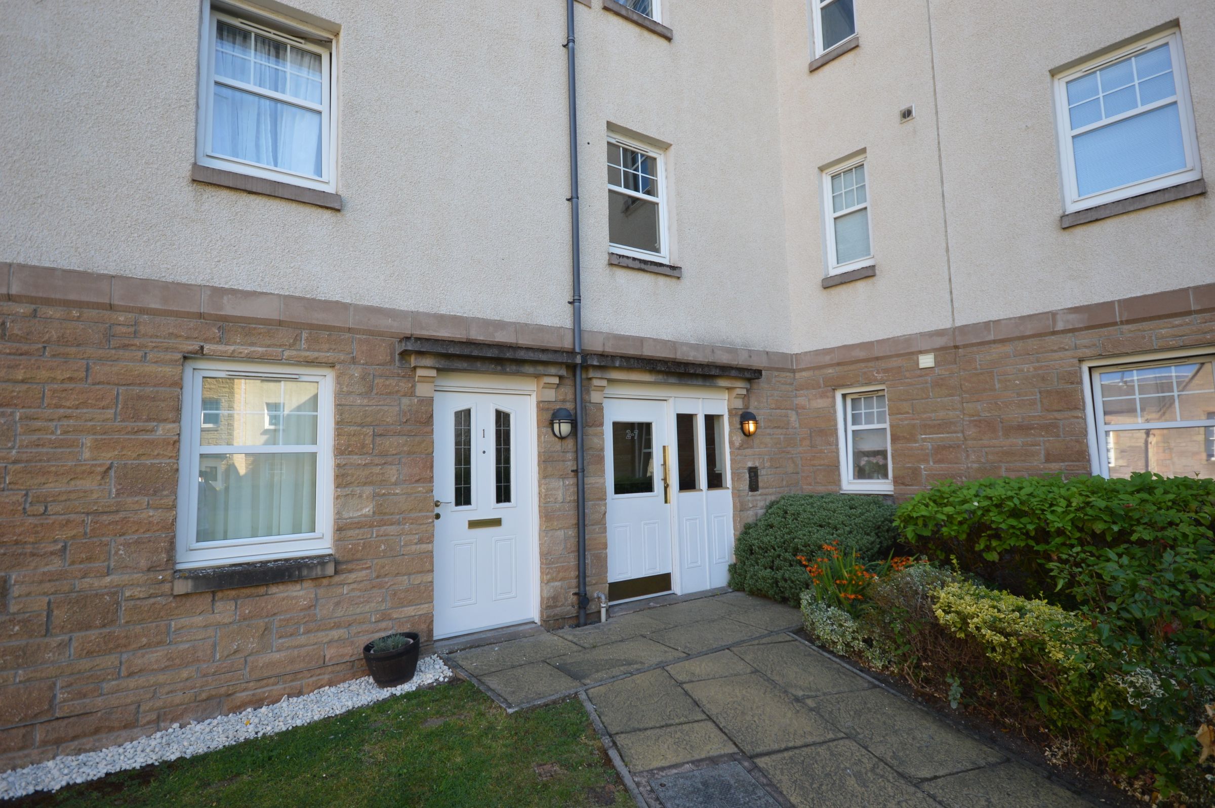 3 bed flat to rent in Rosslyn Court, Rosslyn Avenue, Perth PH2 Zoopla