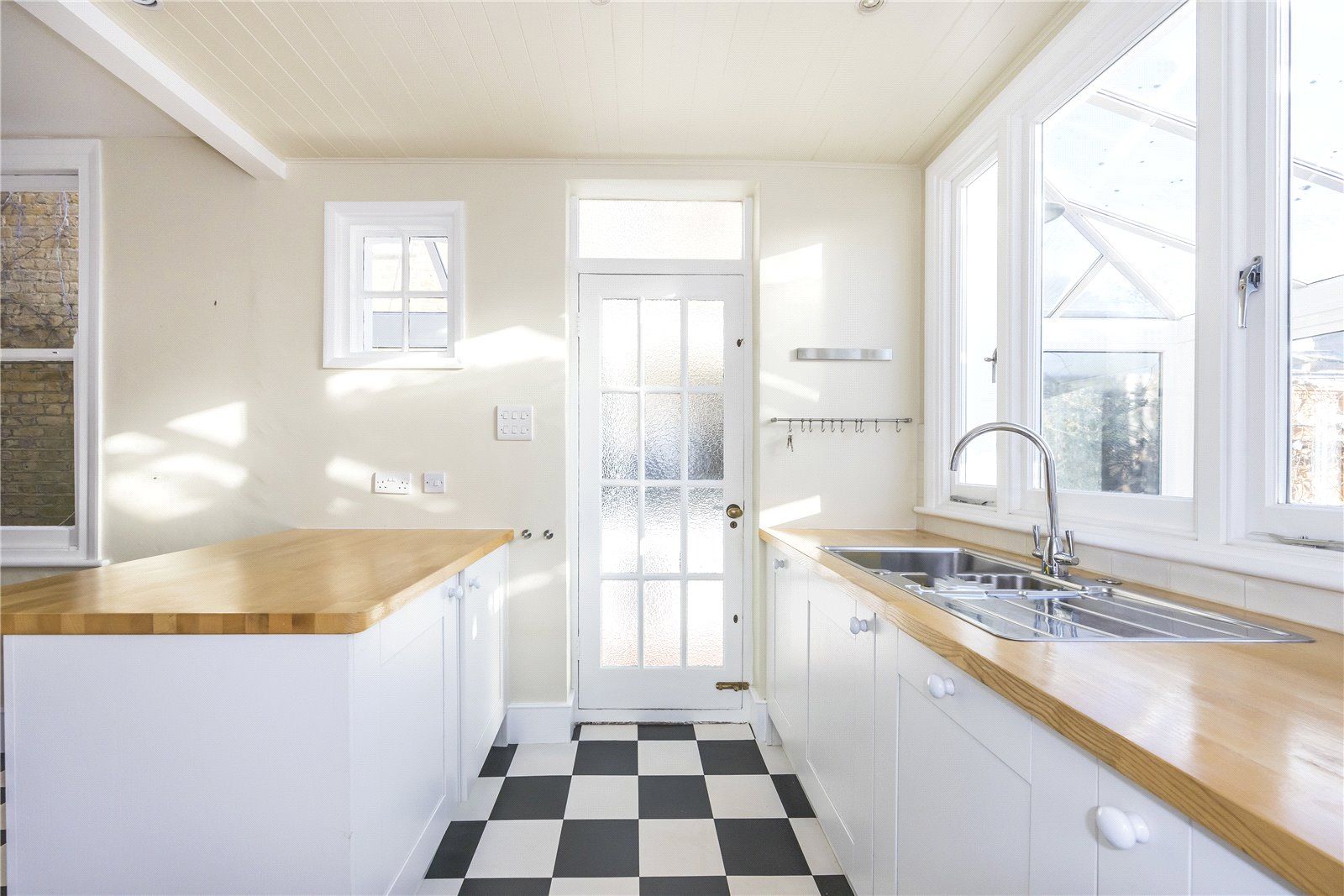 3 bed terraced house for sale in Ladywell Road, London SE13 Zoopla