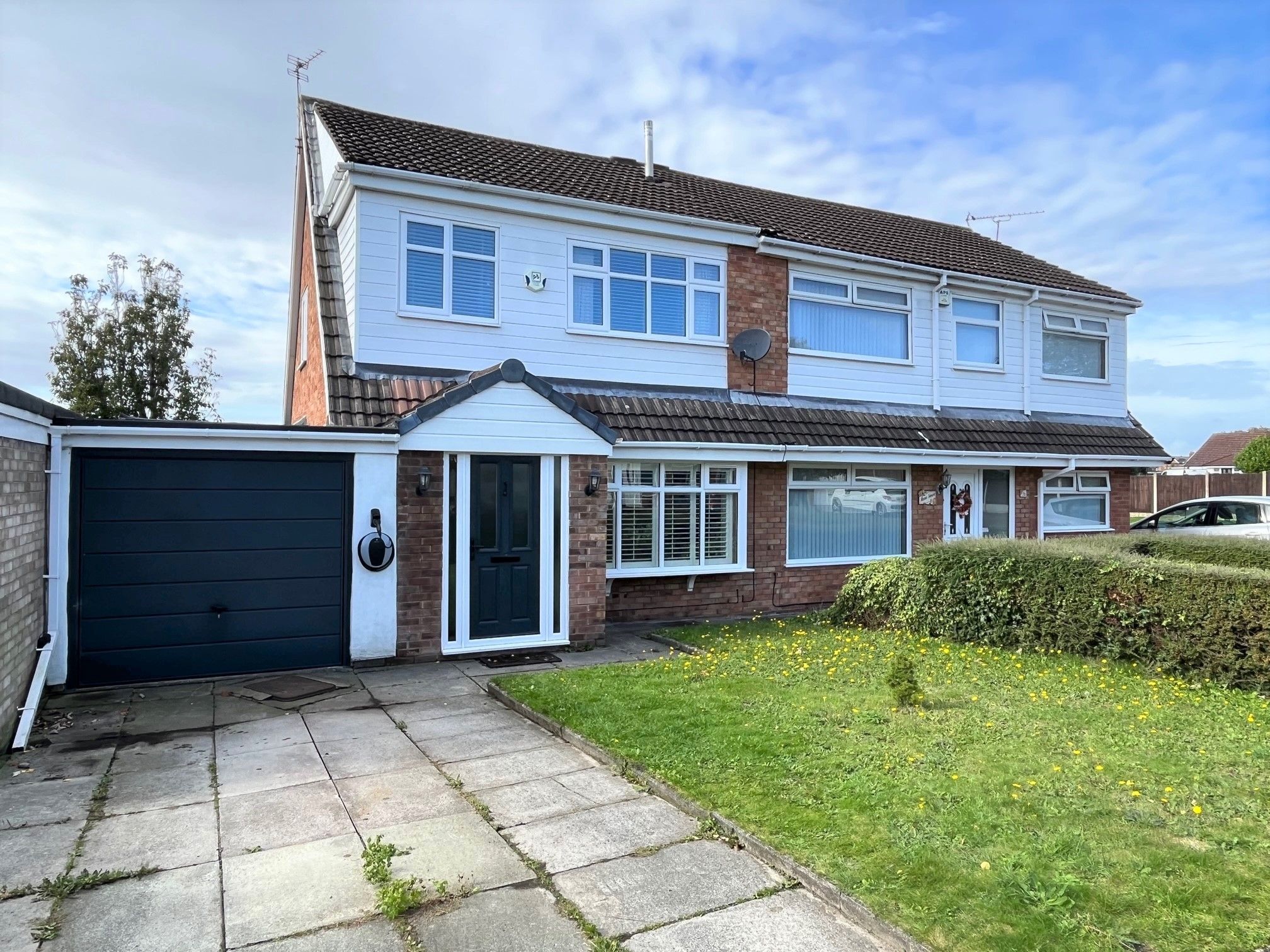 3 bed semidetached house for sale in North Meade, Maghull, Liverpool