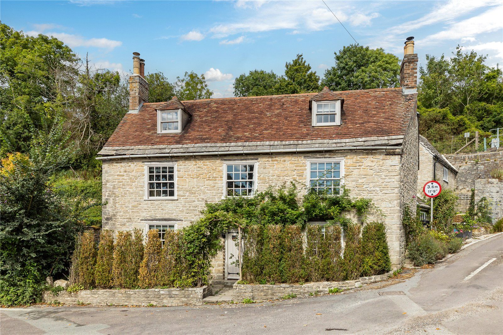 4 bed semidetached house for sale in East Street, Corfe Castle