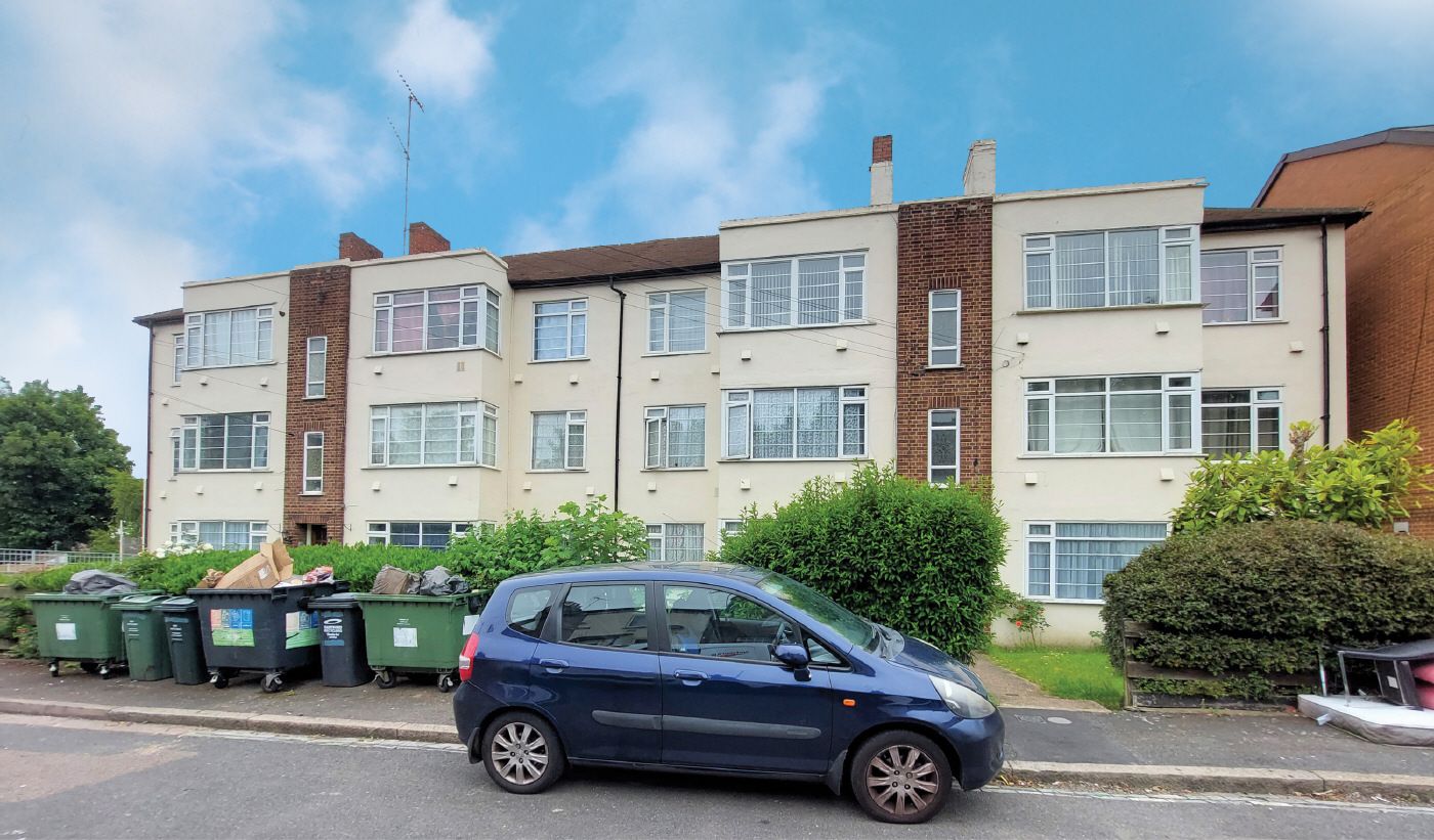 2 bed flat for sale in Spring Vale South, Dartford DA1 Zoopla