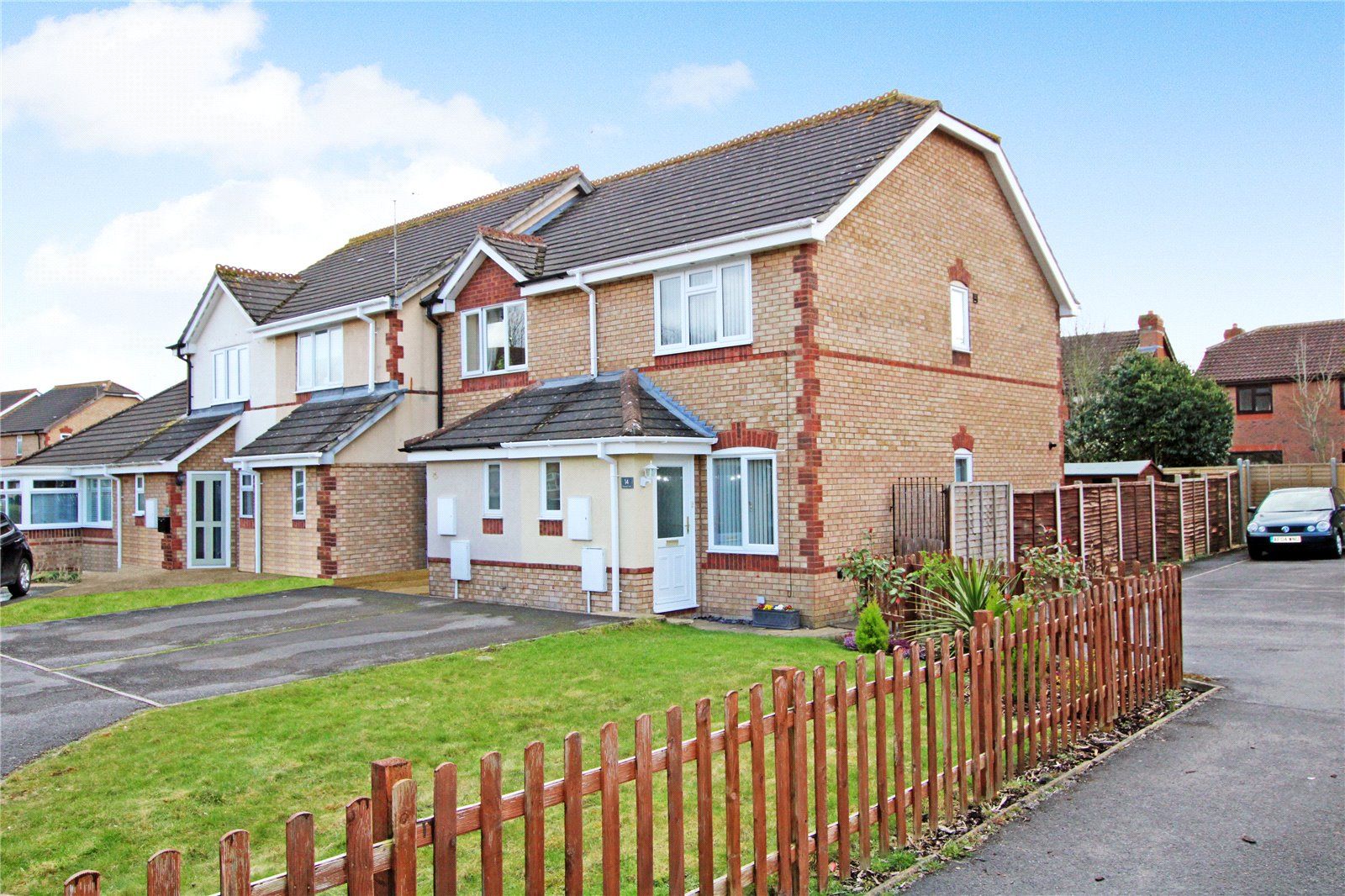2 bed end terrace house for sale in Pheasant Close, Covingham, Swindon, Wilthsire SN3 Zoopla