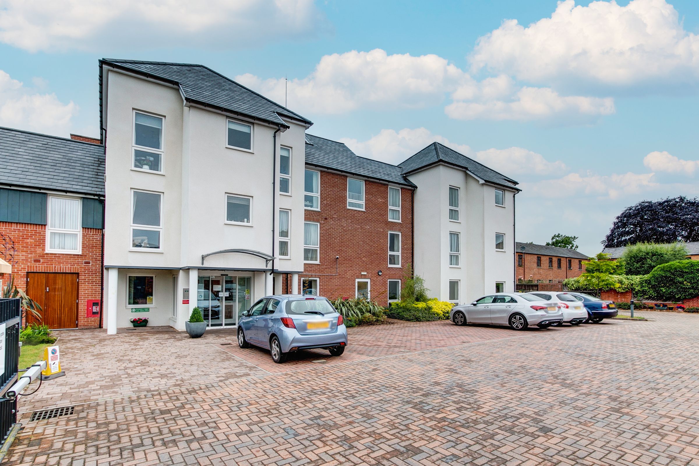 Jackson Place, Field Park Drive, Alcester B49