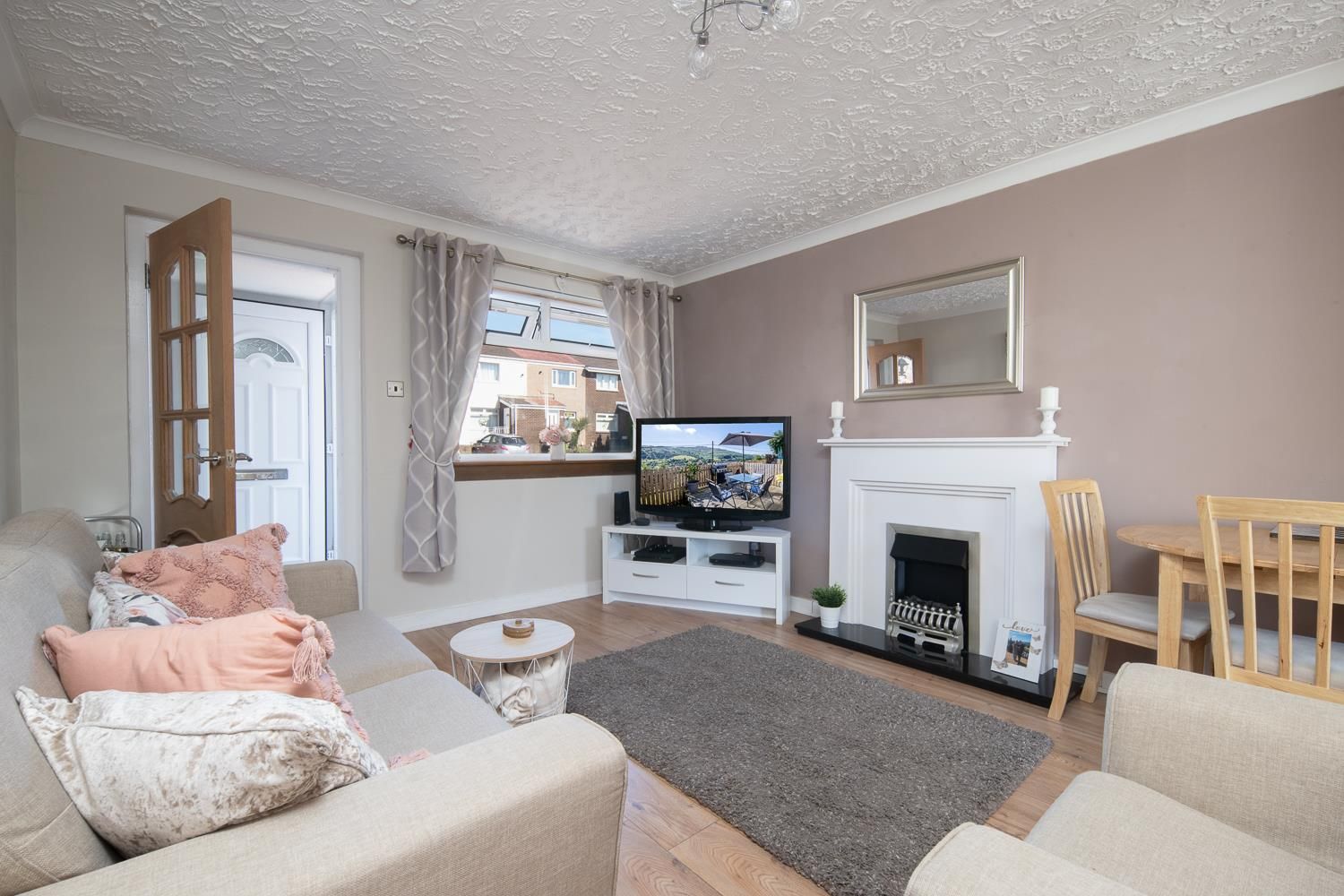 1 bed property for sale in Crisswell Crescent, Greenock PA16 Zoopla