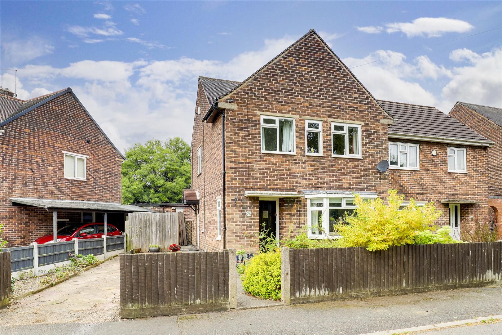 3 bed semidetached house for sale in Ward Avenue, Hucknall