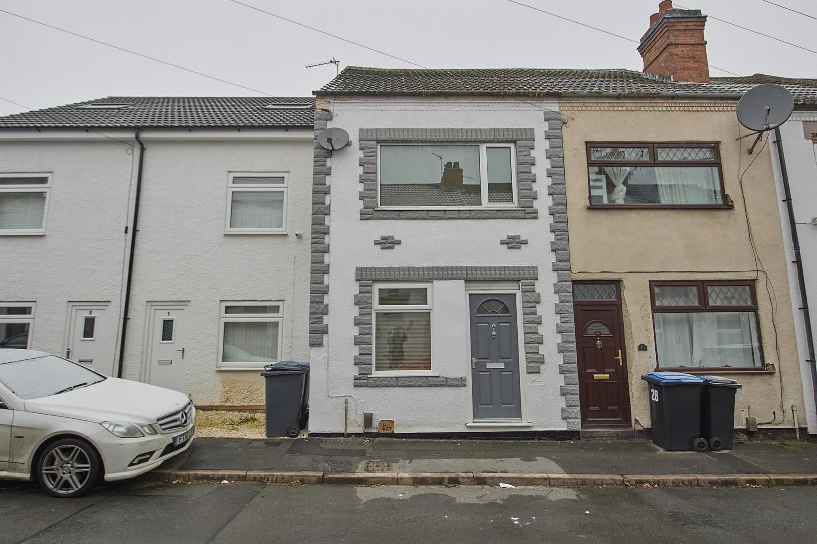 2 bed end terrace house for sale in Highfield Street, Earl Shilton