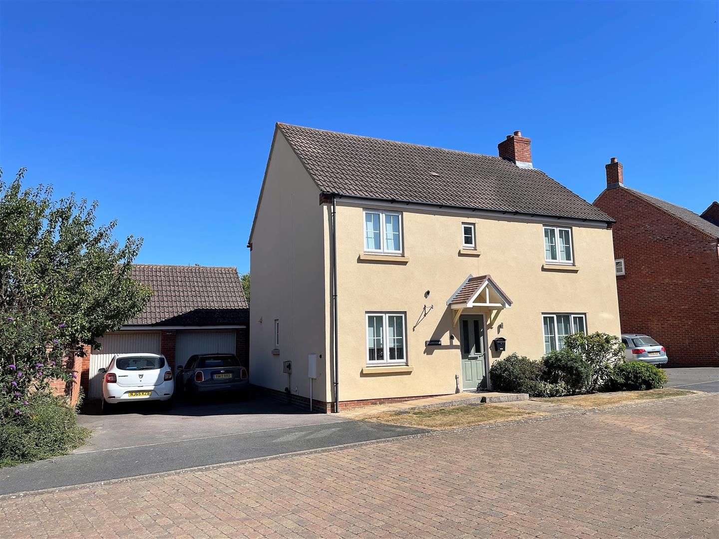 4 bed detached house for sale in O'connor Close, Staunton, Gloucester