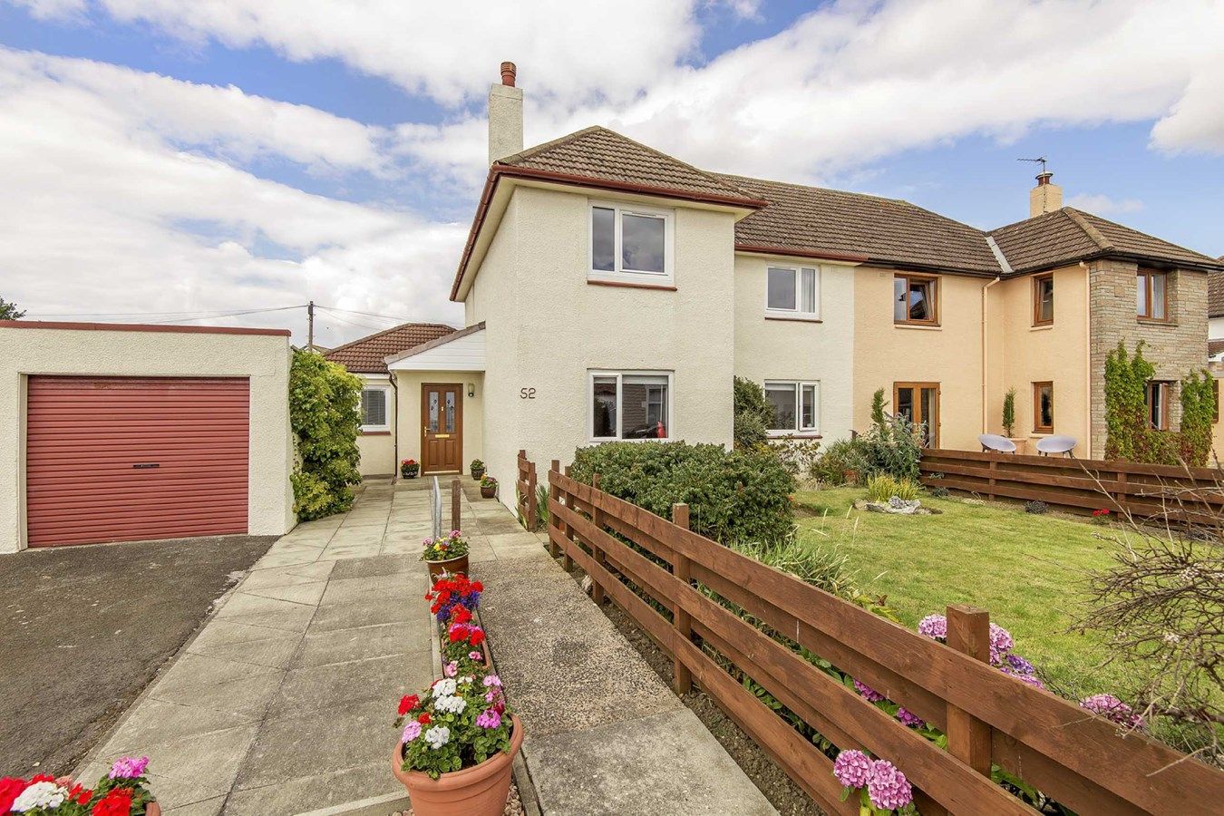 4 bed semidetached house for sale in East Forth Street, Cellardyke