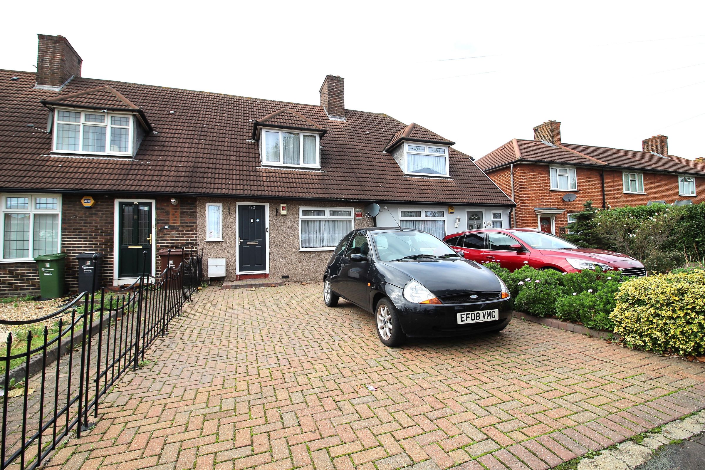 2 bed terraced house for sale in Valence Avenue, Becontree, Dagenham