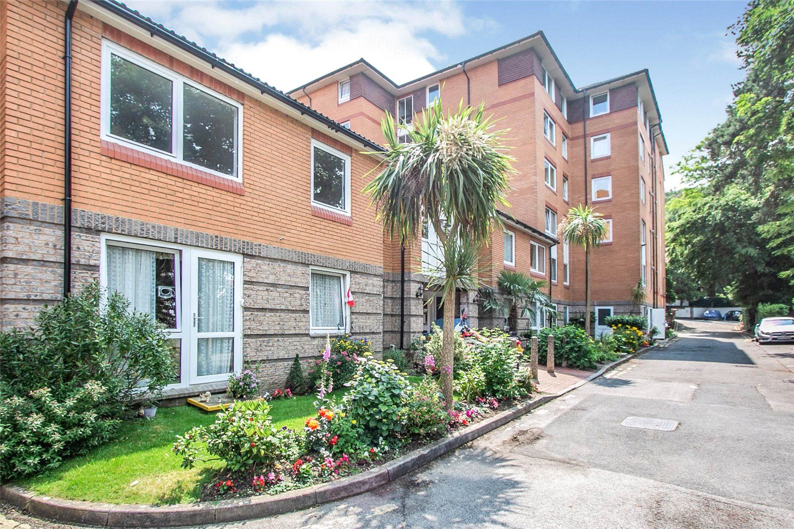2 bed flat for sale in St. Peters Court, St. Peters Road, Bournemouth
