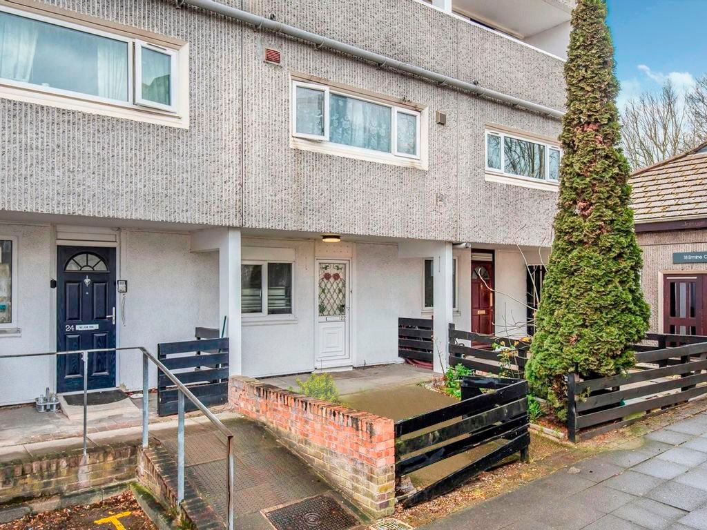 Ermine Close, Hounslow TW4  