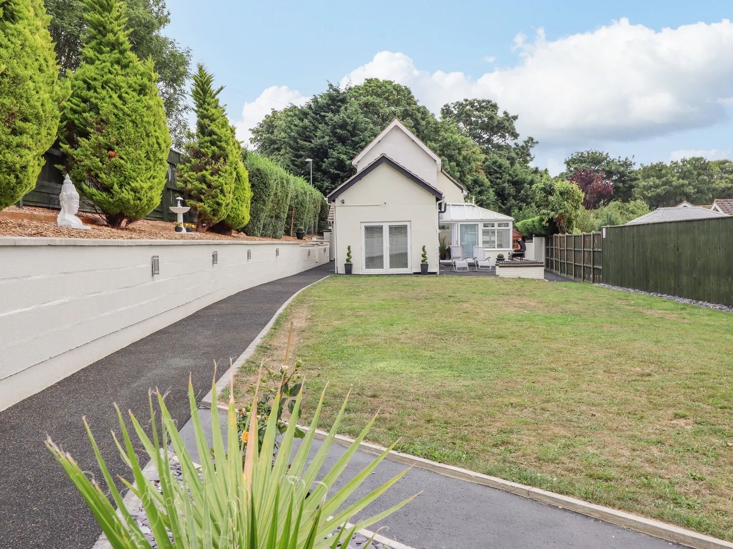 3 bed terraced house for sale in West Way, Skegness PE25 Zoopla