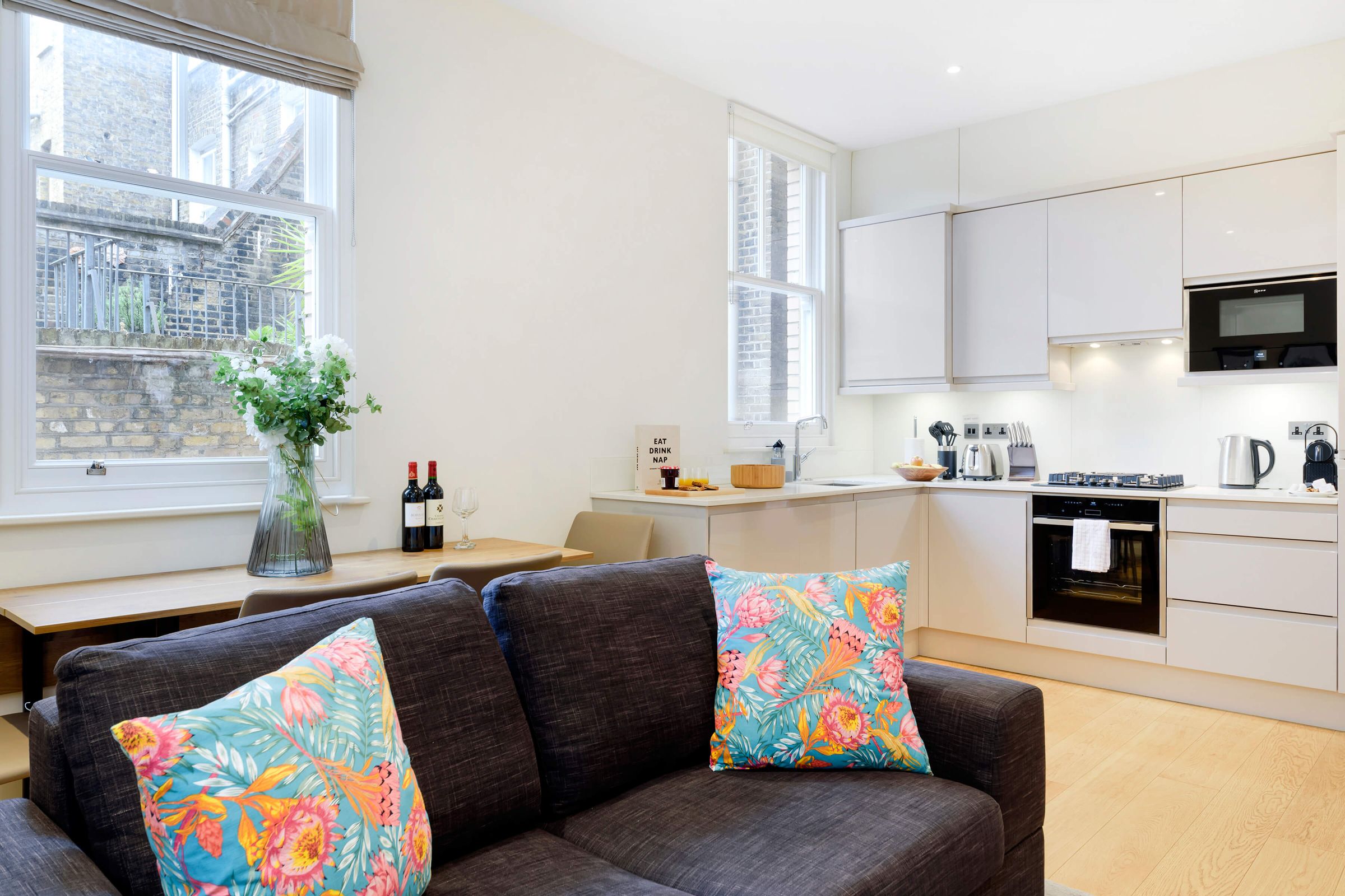 1 bed flat to rent in Great Titchfield Street (6), London W1W Zoopla