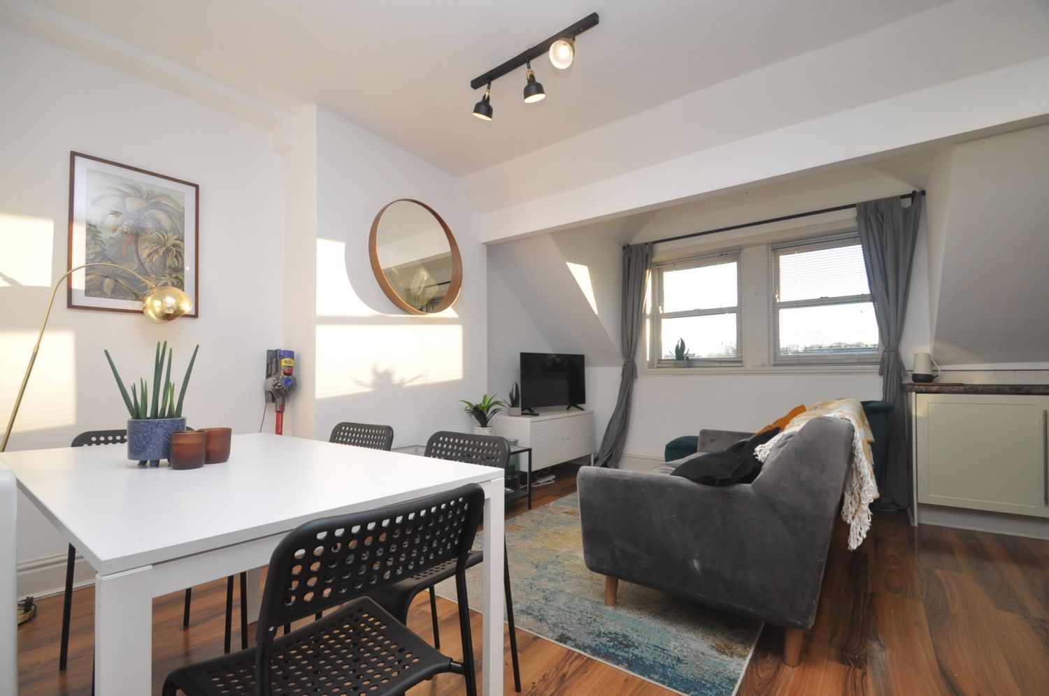 2 bed flat to rent in Heywood Road, Harrogate, North Yorkshire HG2 Zoopla