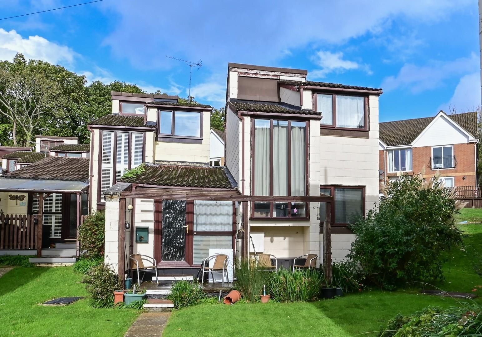 1 bed linkdetached house for sale in Creek Gardens, Wootton Bridge