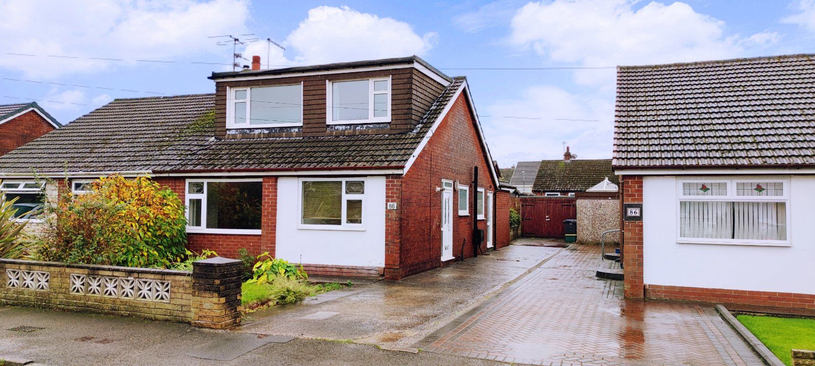 3 bed bungalow for sale in Western Drive, Leyland, Lancashire PR25 Zoopla
