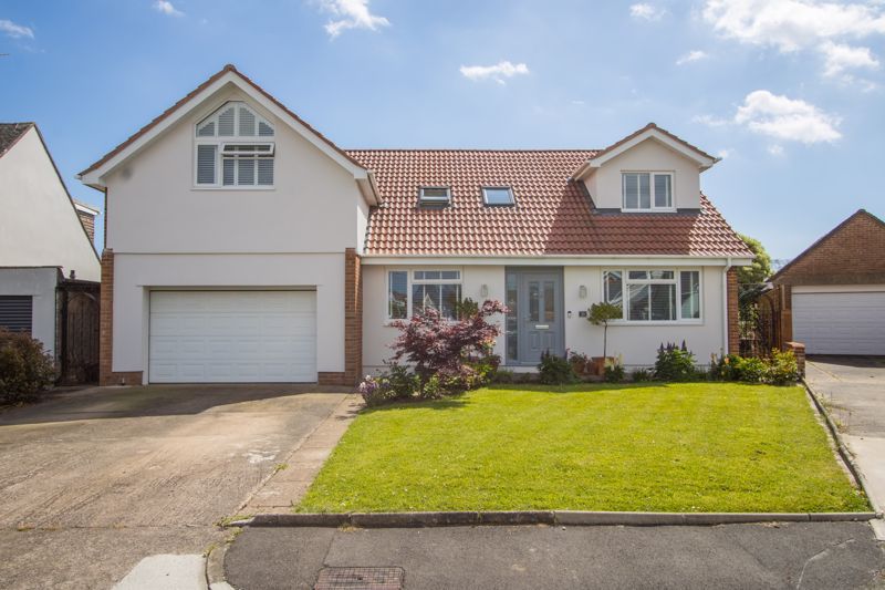 4 bed detached house for sale in Robinswood Close, Penarth CF64 Zoopla
