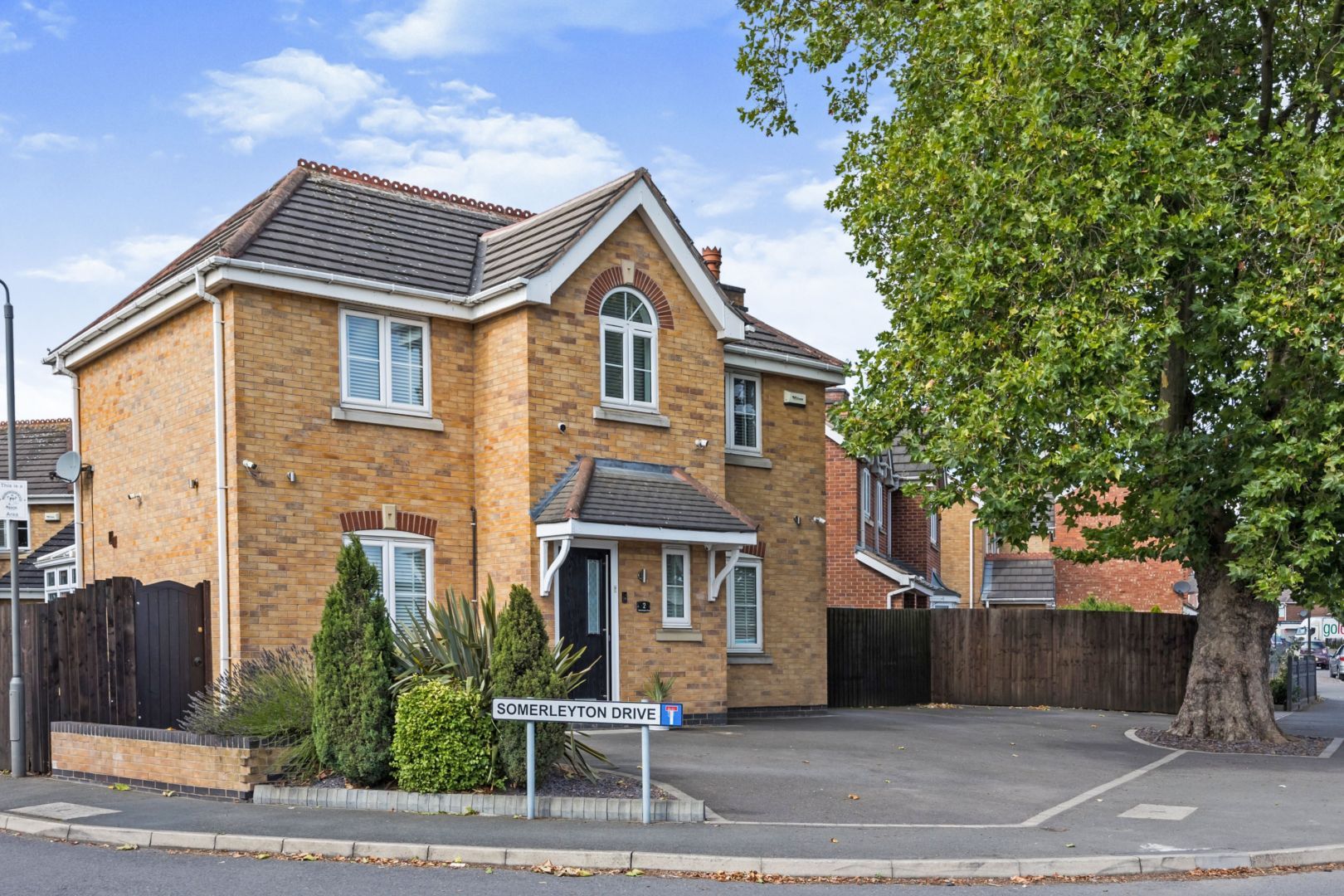 4 bed detached house for sale in Somerleyton Drive, Ilkeston DE7 Zoopla