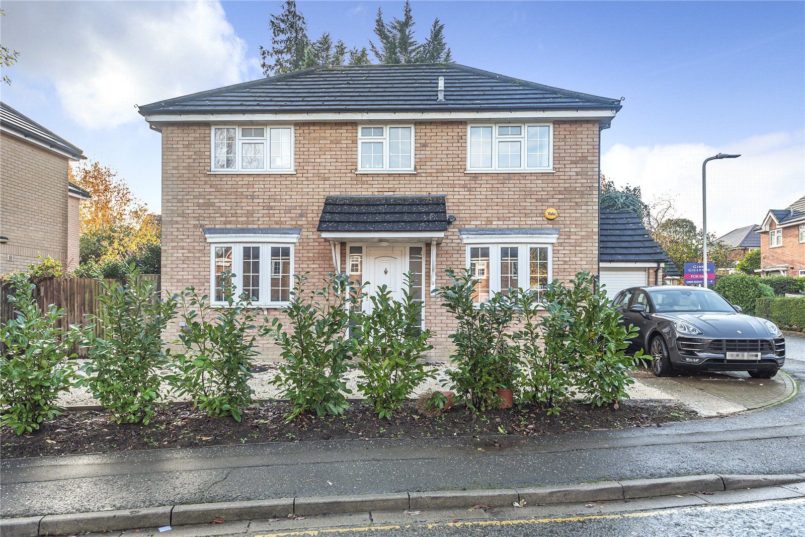 4 bed detached house for sale in Monarchs Way, Ruislip, Middlesex HA4