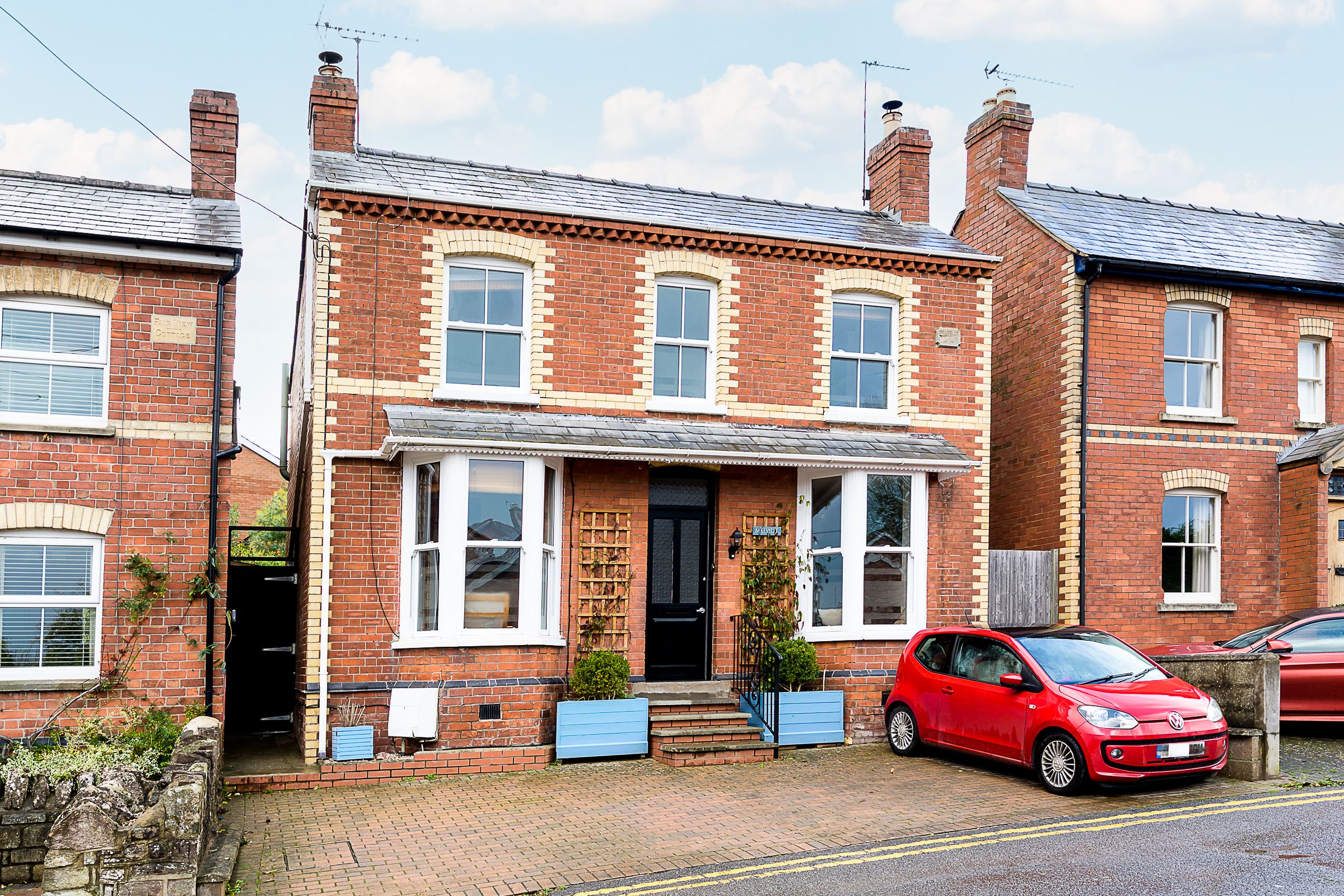 3 bed detached house for sale in Mount Pleasant, RossOnWye HR9 Zoopla