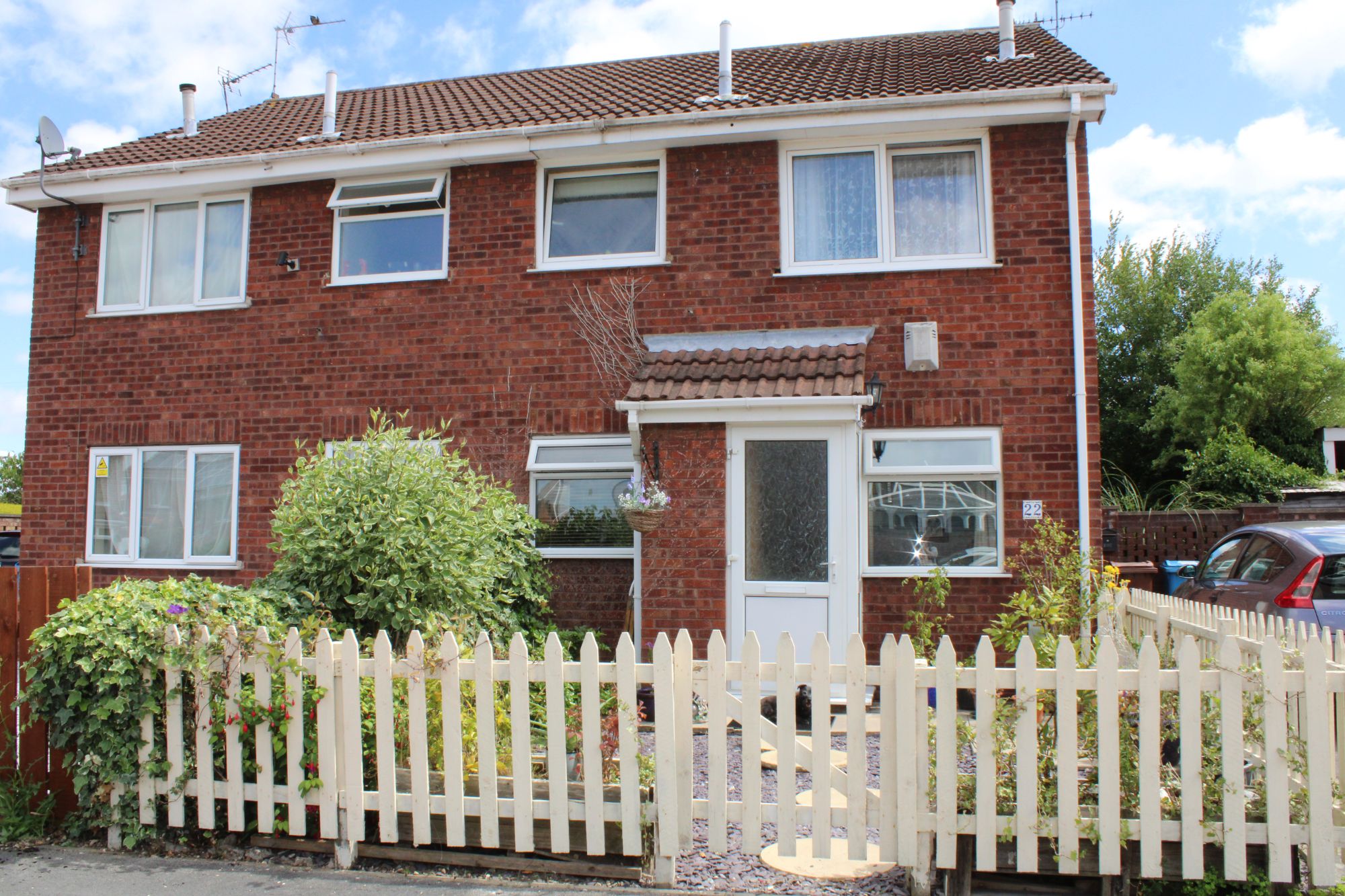 1 bed semidetached house for sale in Cloverbank View, Hull HU6 Zoopla