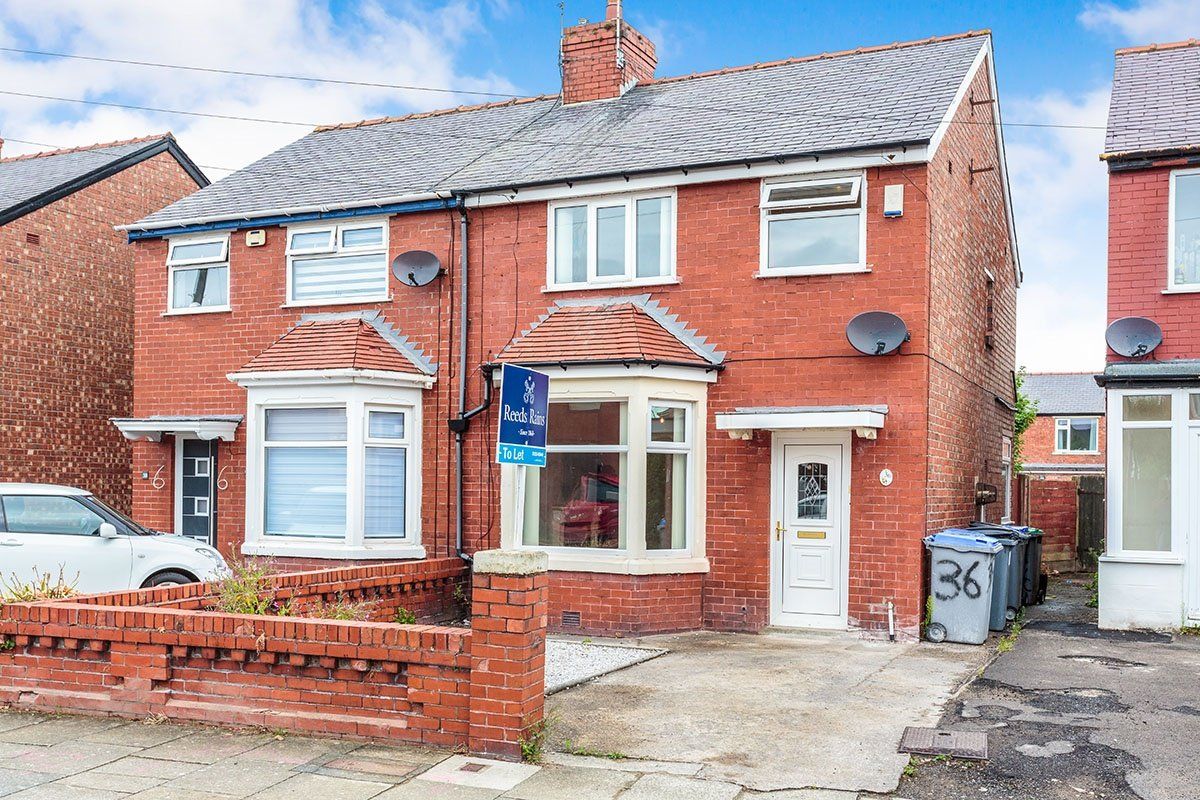 3 bed semidetached house for sale in Sawley Avenue, Blackpool