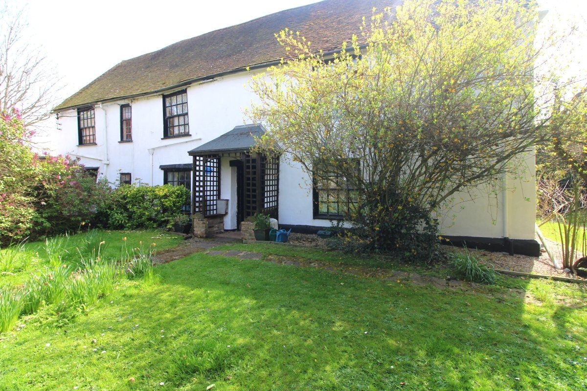 5 bed detached house for sale in Warden Road, Eastchurch, Sheerness