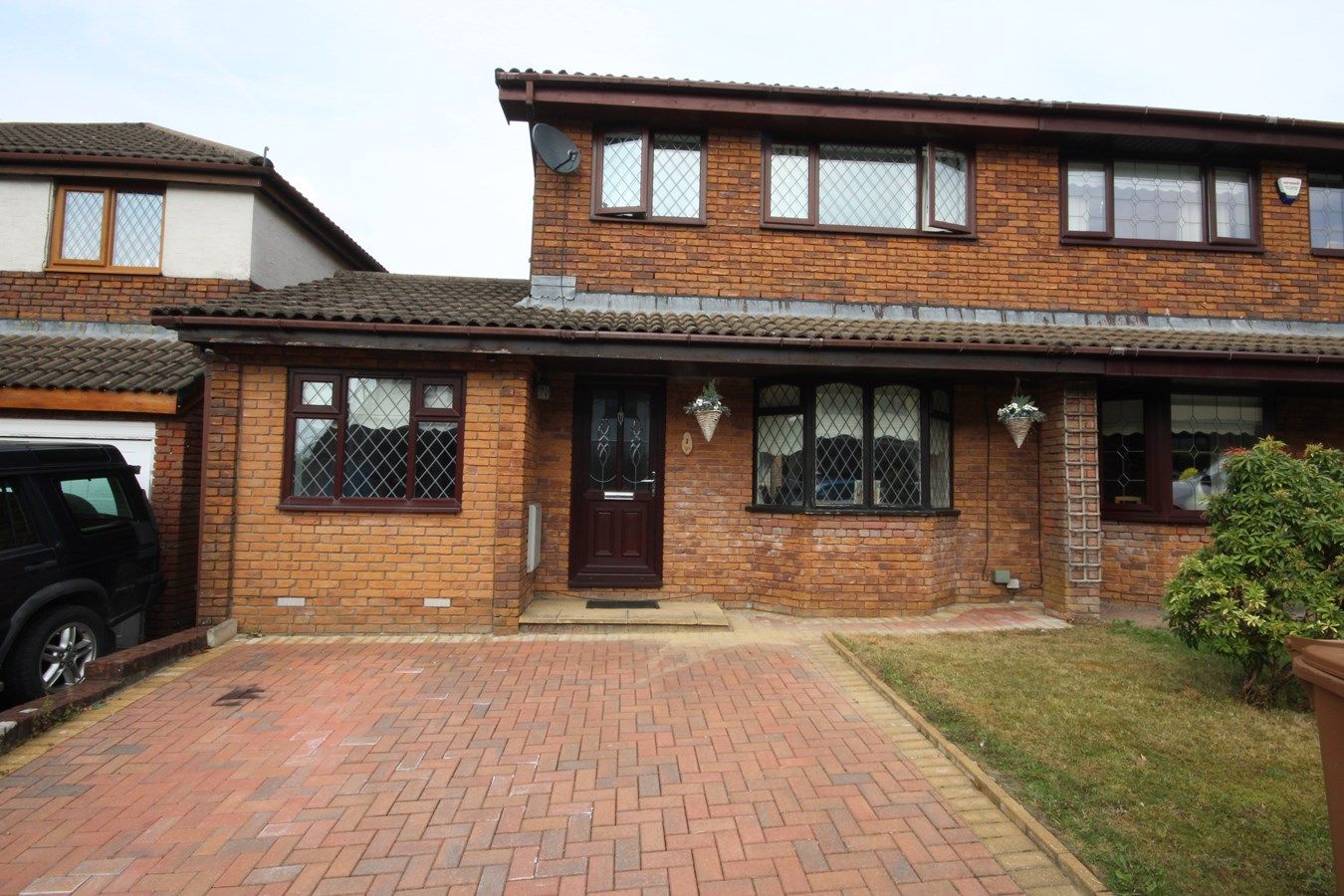 4 bed semidetached house for sale in Willow Park, Crumlin, Newport