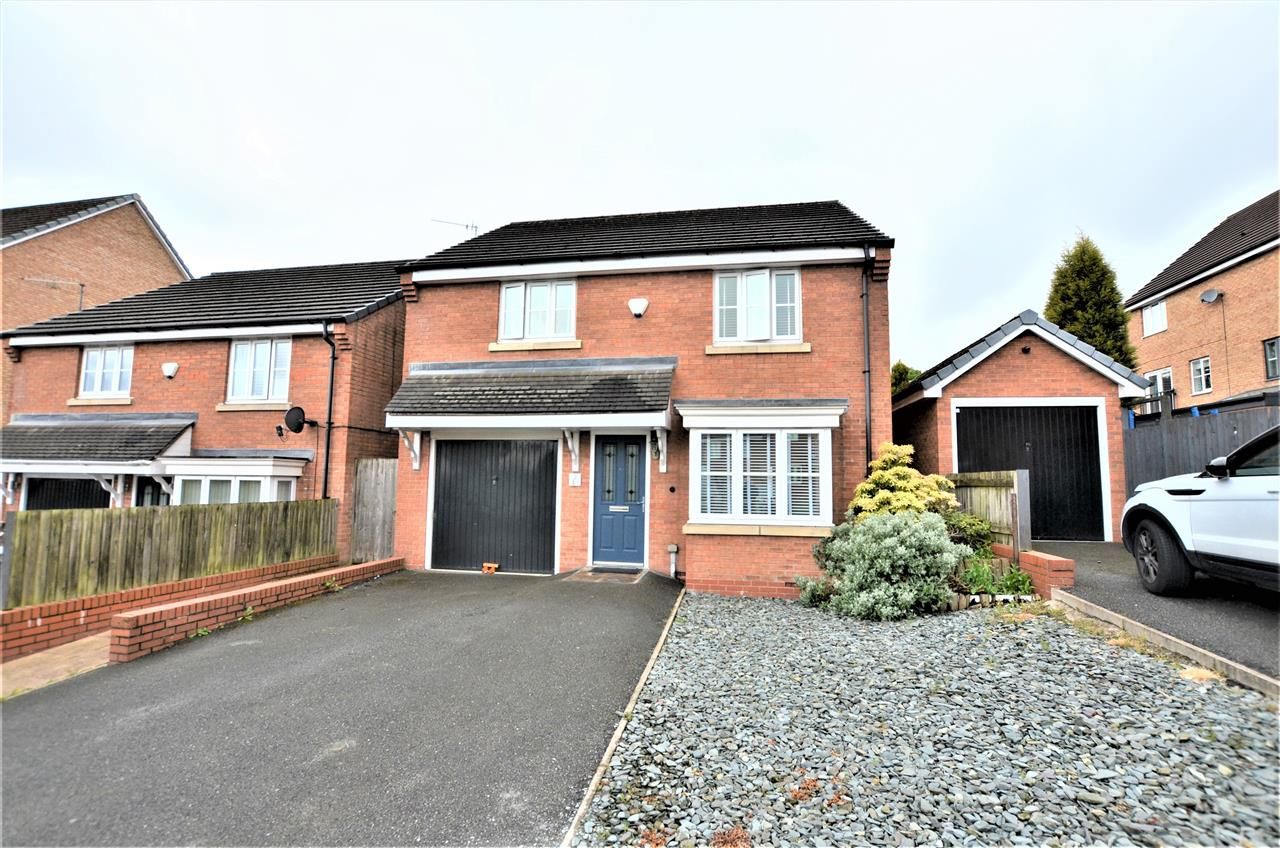 4 bed detached house for sale in Davy Close, Wolstanton, Newcastle