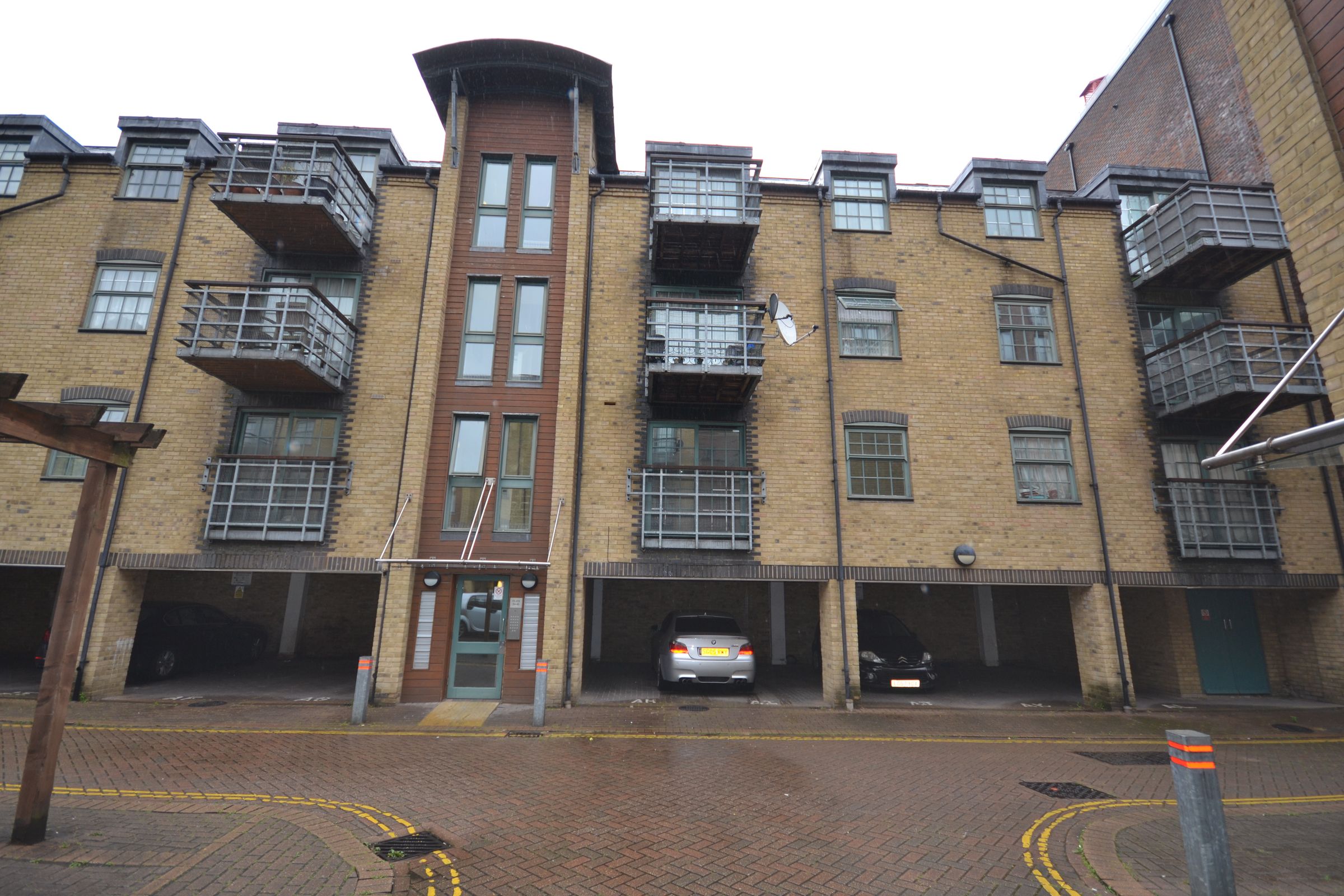 1 bed flat to rent in Abbey Road, Barking IG11 Zoopla