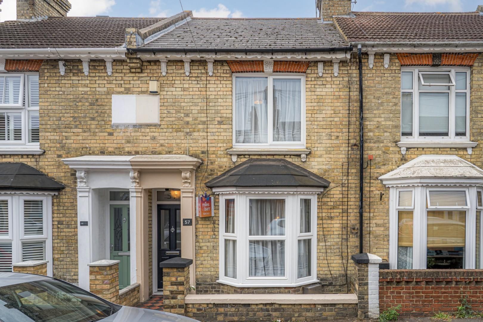 2 bed terraced house for sale in Kent Avenue, Ashford TN24 Zoopla