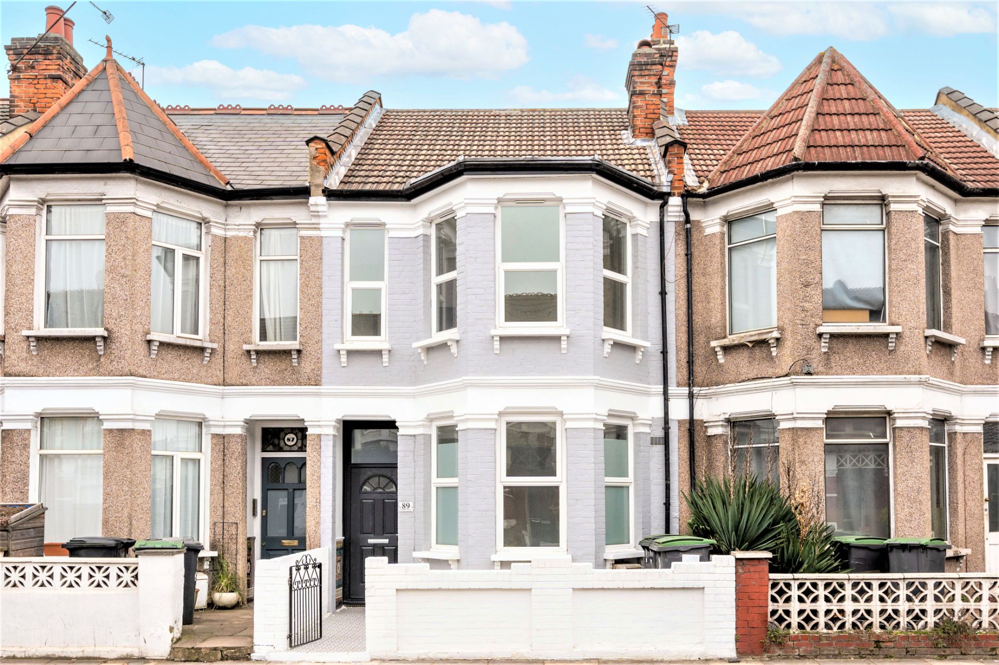 4 bed terraced house for sale in Westbury Arcade, Westbury Avenue