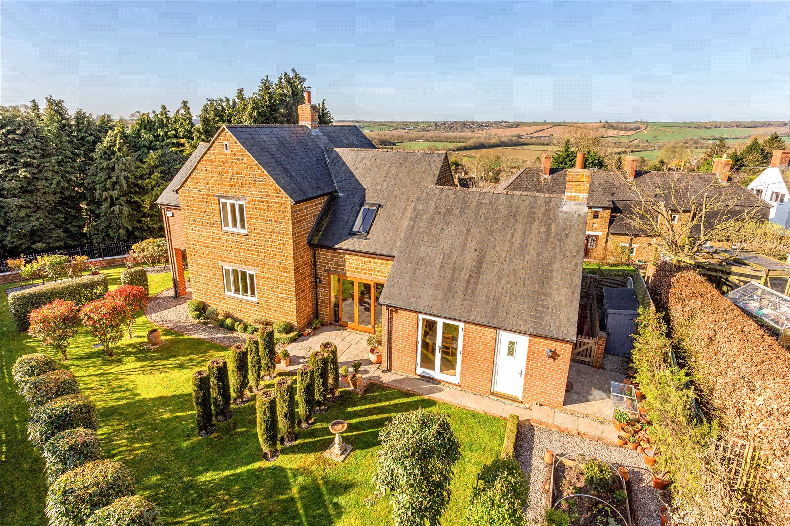 4 bed detached house for sale in Church Lane, Mollington, Banbury