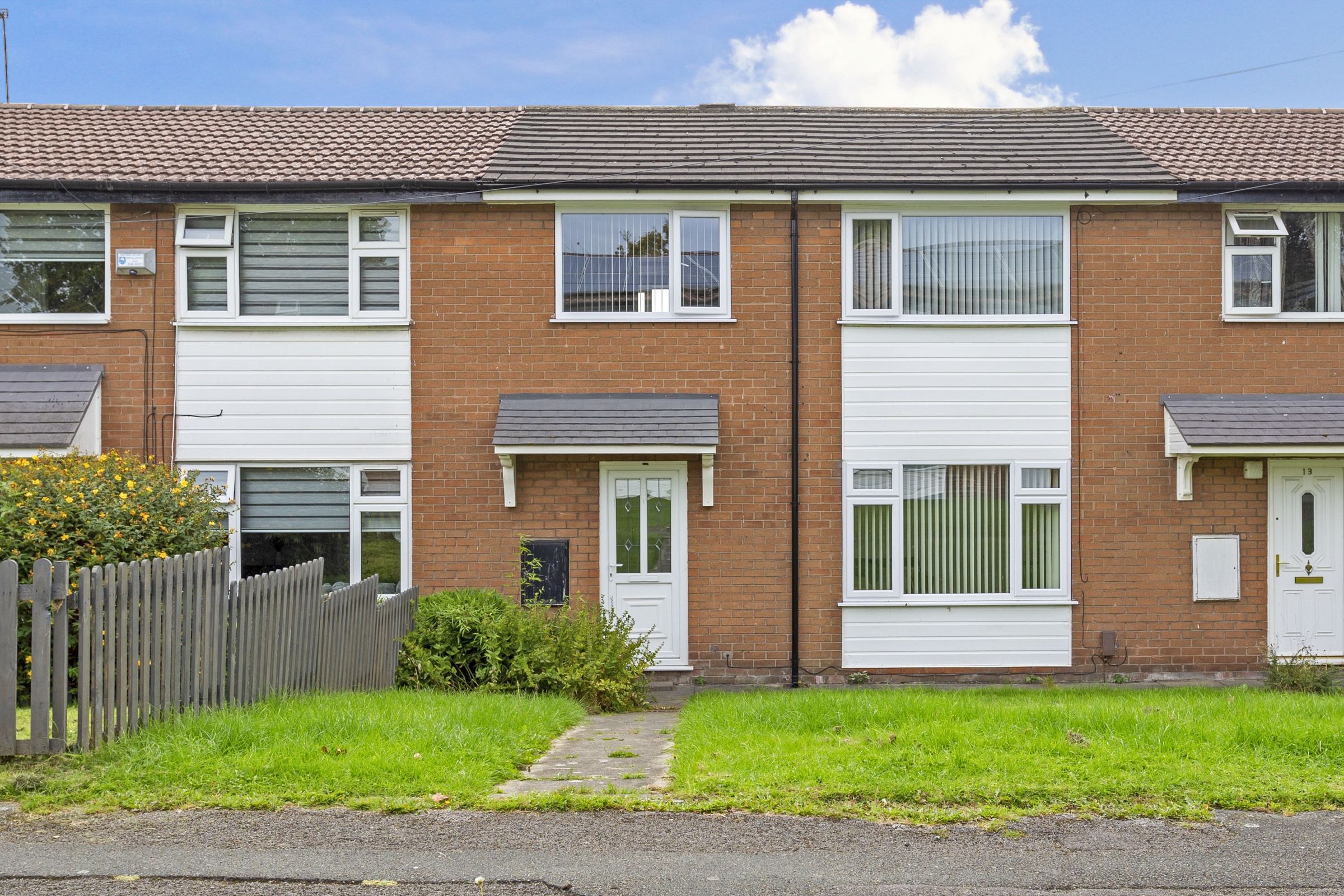 3 bed terraced house for sale in Gainsborough Walk, Denton, Manchester