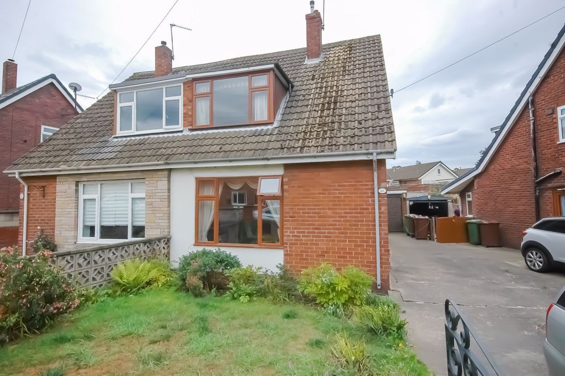 2 bed semidetached bungalow for sale in Vale Terrace, Knottingley WF11