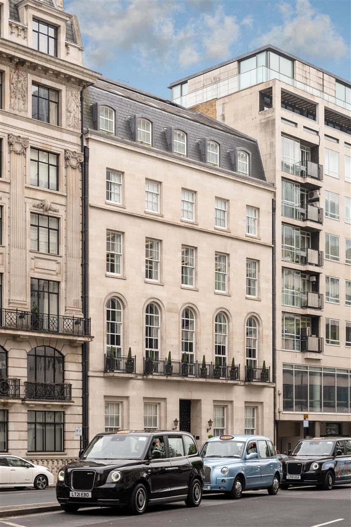 2 bed flat for sale in Portland Place, Marylebone W1B Zoopla