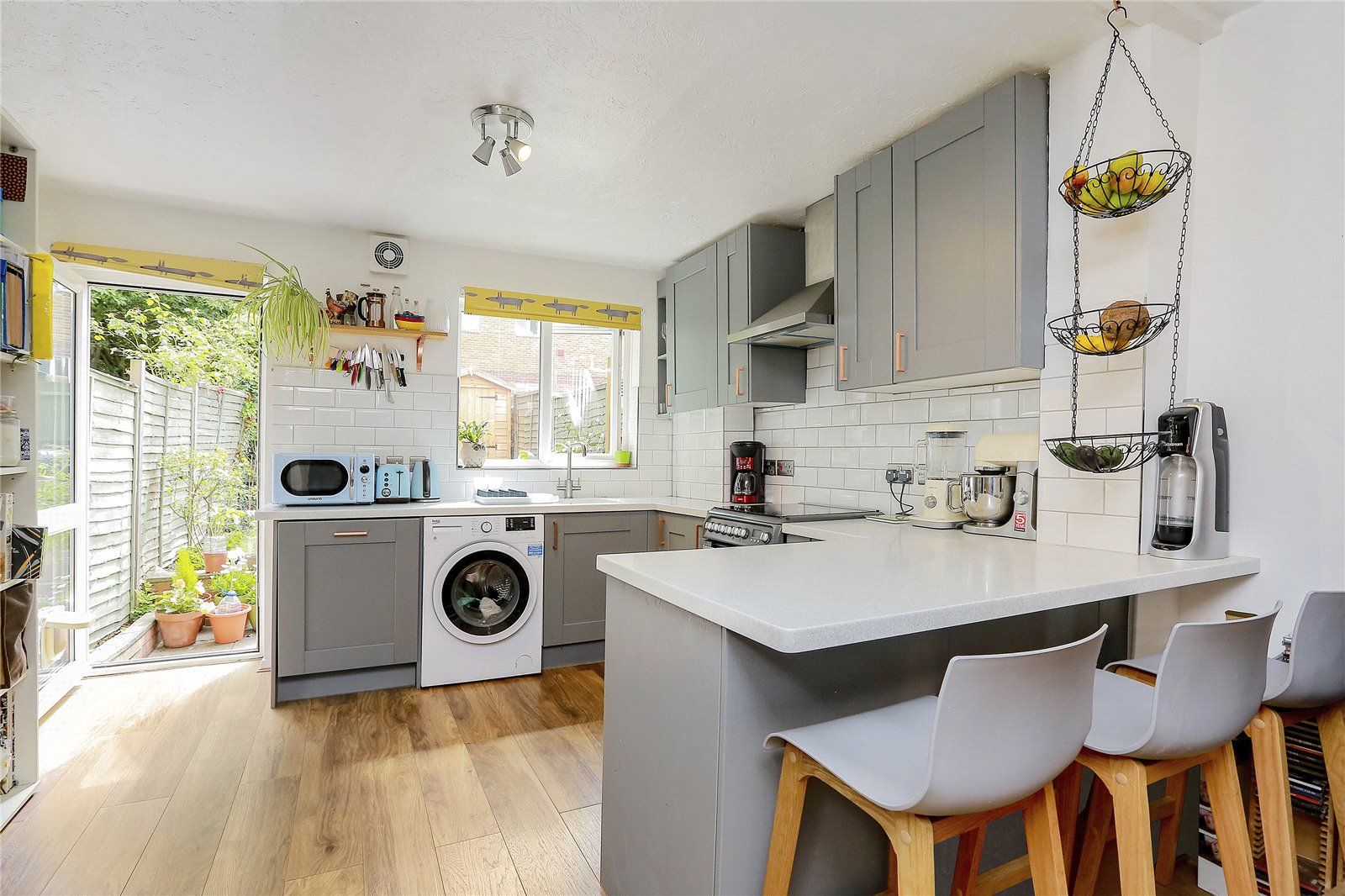 Beacon Gate, New Cross, London SE14  