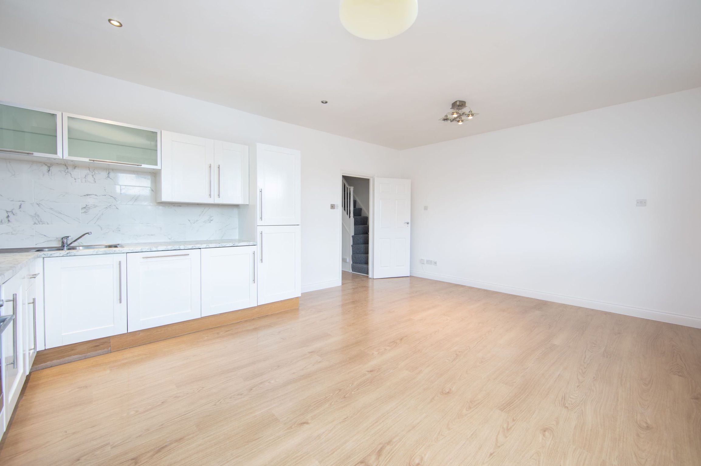 2 bed to rent in St Wilfrids Road, East London EN4