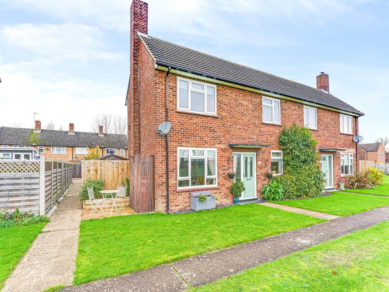 2 bed semidetached house for sale in Cardiff Place, Bassingbourn