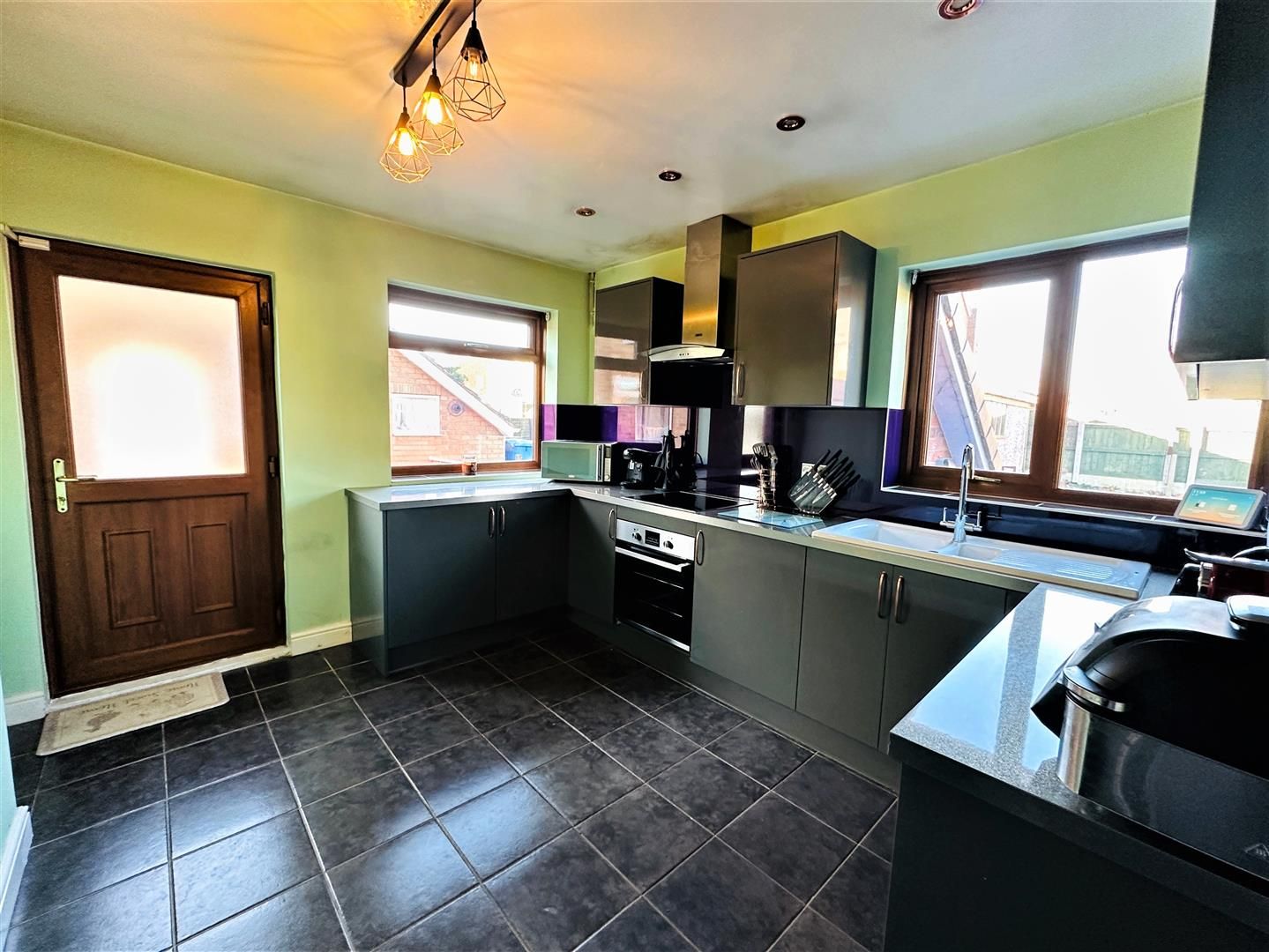 2 bed semidetached bungalow for sale in Buttfield Road, Howden, Goole DN14 Zoopla