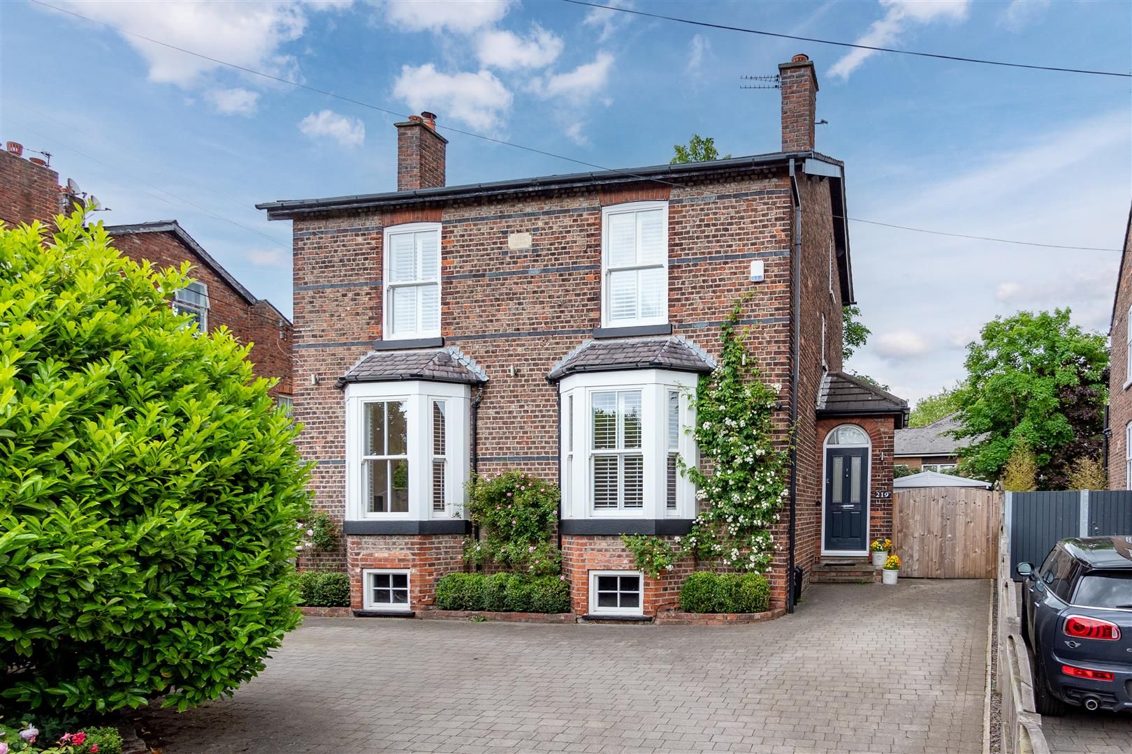 5 bed detached house for sale in Park Road, Timperley, Altrincham WA15