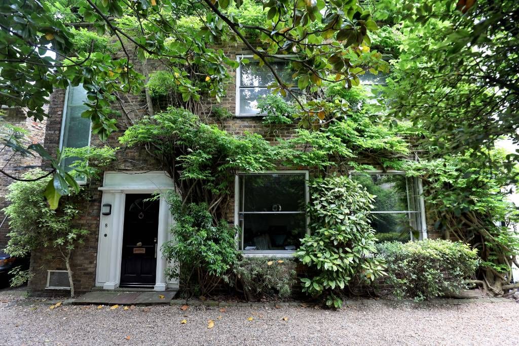 Private Road, Primrose Hill, London NW1