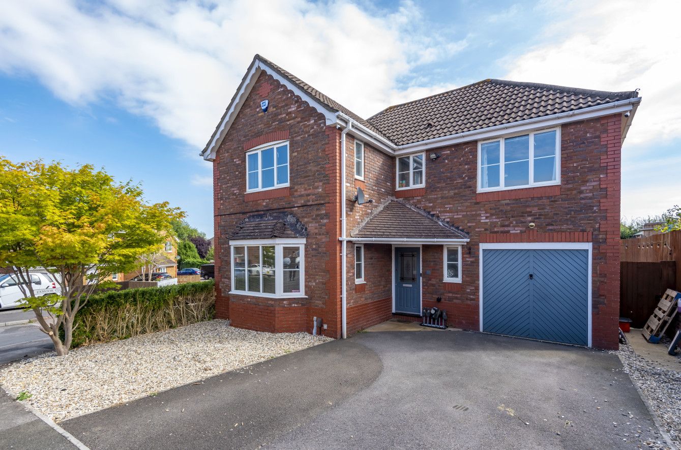 4 bed detached house for sale in Waterdown Close, Taw Hill SN25 Zoopla