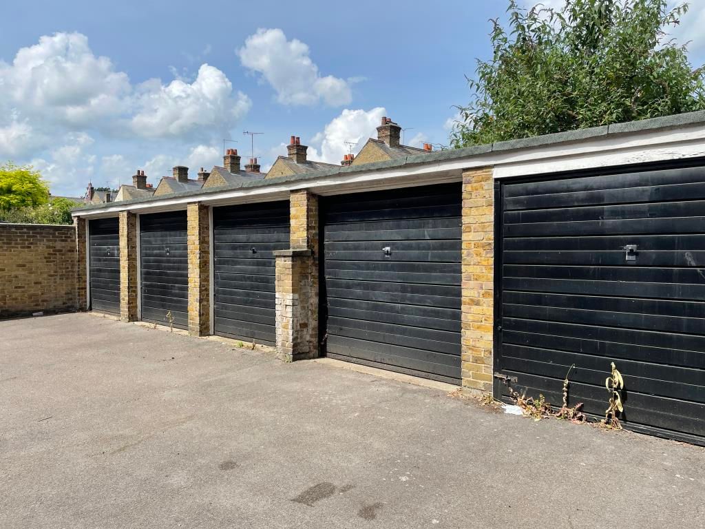 Garage No.4, Bradford Street, Chelmsford, Essex CM2  