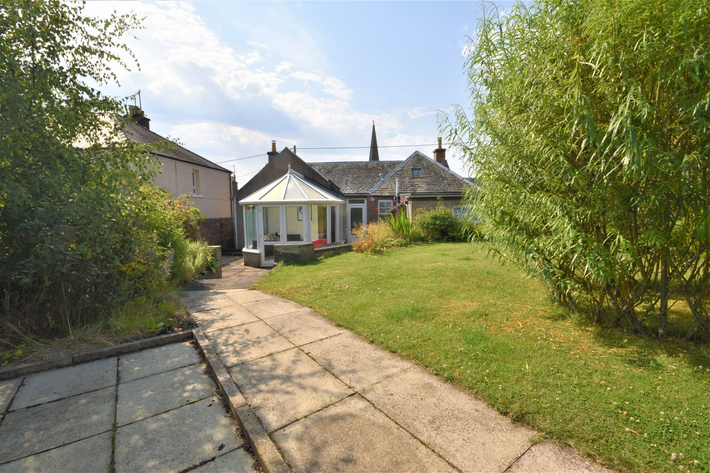 3 bed detached bungalow for sale in High Street, Alyth, Blairgowrie