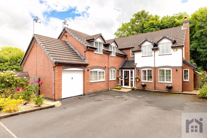4 bed detached house for sale in Badgers Walk, Euxton PR7 Zoopla